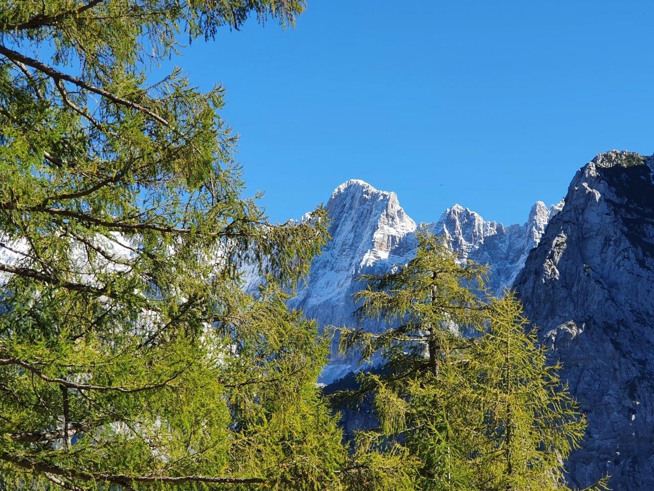 Mala Mojstrovka - 2332m in prvi sneg