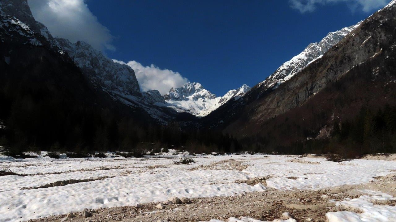 Soča - reka in dolina 